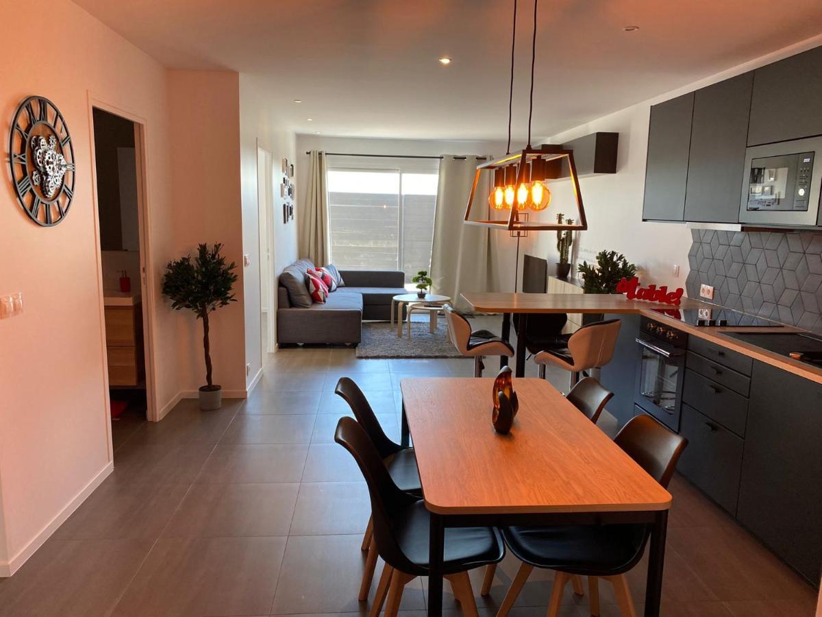 Gold Cocoon T3 74M2 Proche Centre Ville Villejust Bagian luar foto