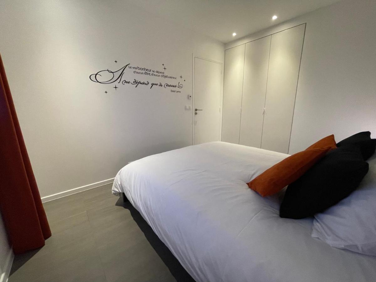 Gold Cocoon T3 74M2 Proche Centre Ville Villejust Bagian luar foto