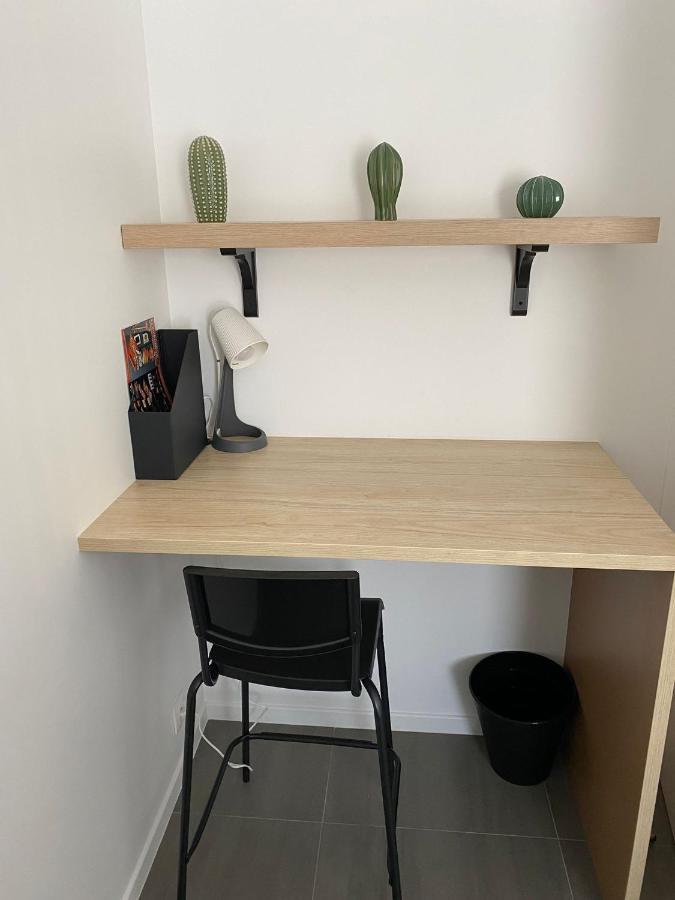 Gold Cocoon T3 74M2 Proche Centre Ville Villejust Bagian luar foto