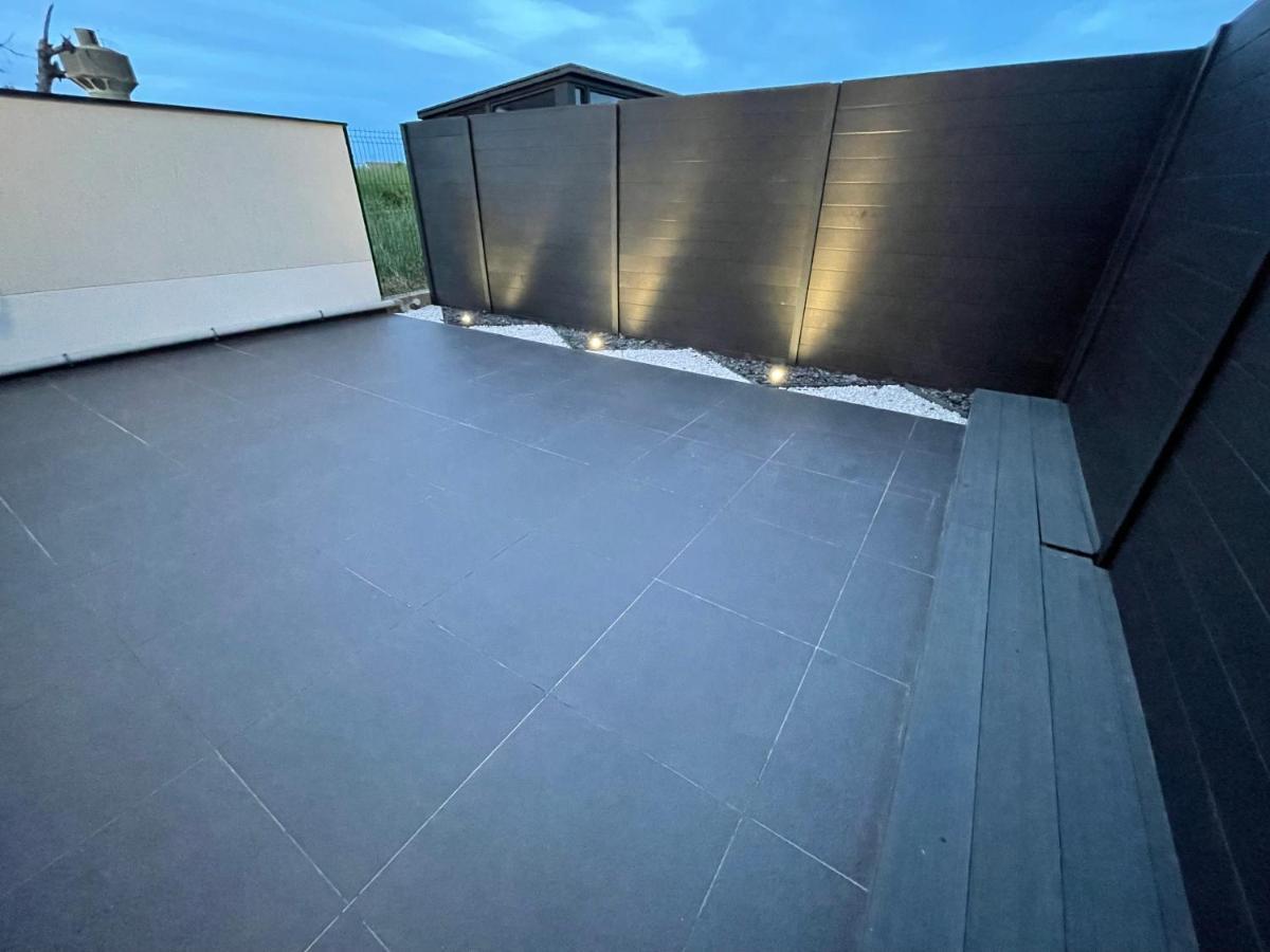 Gold Cocoon T3 74M2 Proche Centre Ville Villejust Bagian luar foto